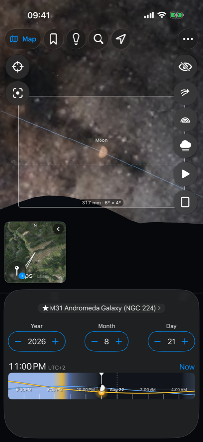 A longer focal length helps you judge the size of the moon in the frame.